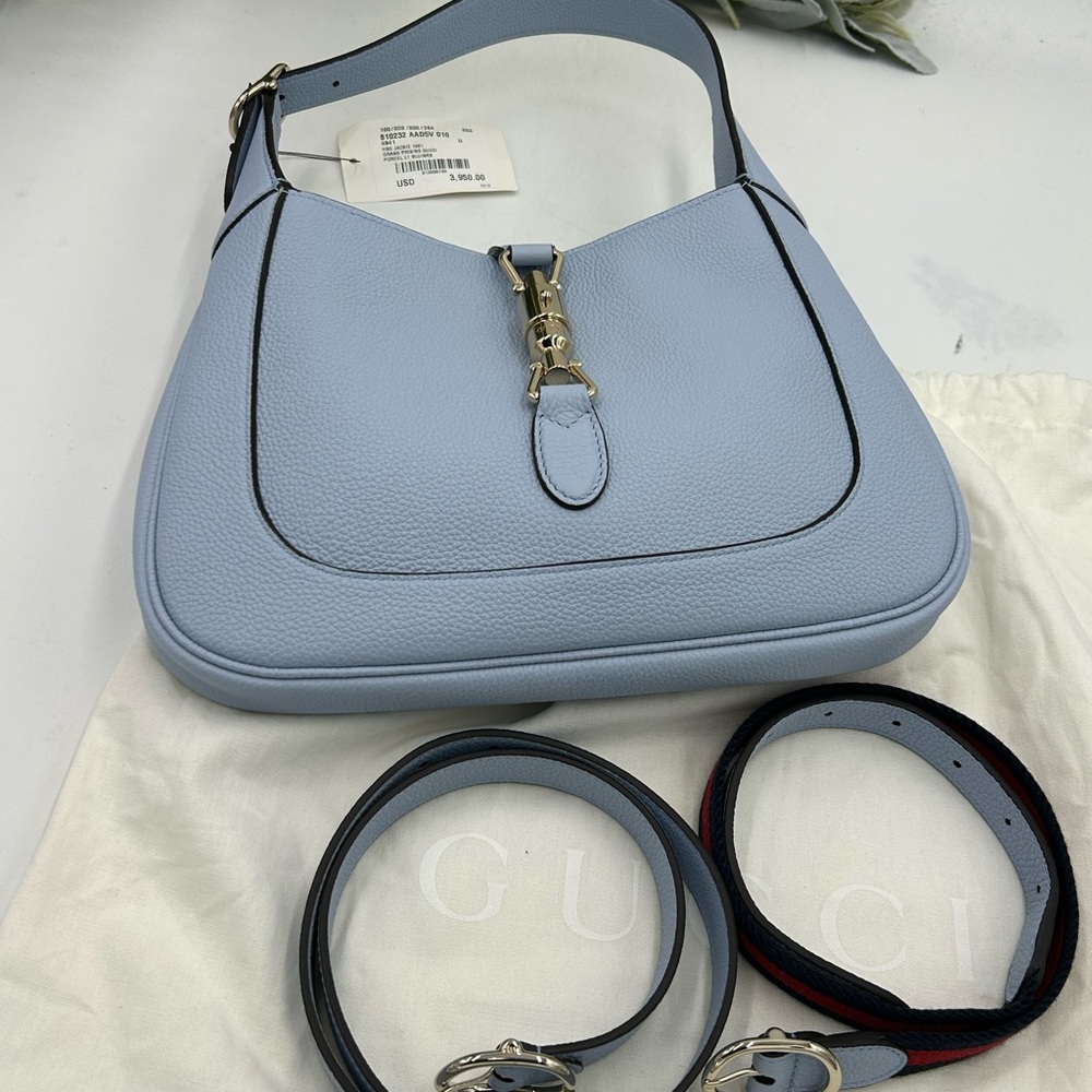 Women's Gucci, Jackie, 1961 hobo bag medium size light blue grain calf skin NWT - Picture 5 of 16